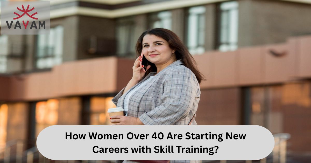 Women over 40 collaborating in a skill training session, focused on starting new careers and achieving personal development.